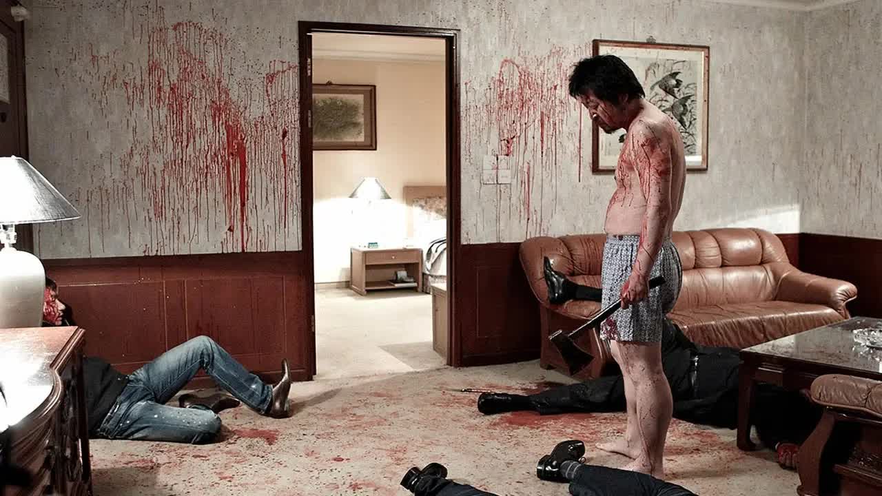 【一米电影】中国大叔手持利斧，单挑韩国黑帮，战斗力简直爆表！