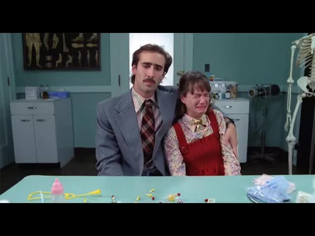 尼古拉斯·凯奇很帅时拍的黑色电影，剧情全程意外，让人笑出猪叫